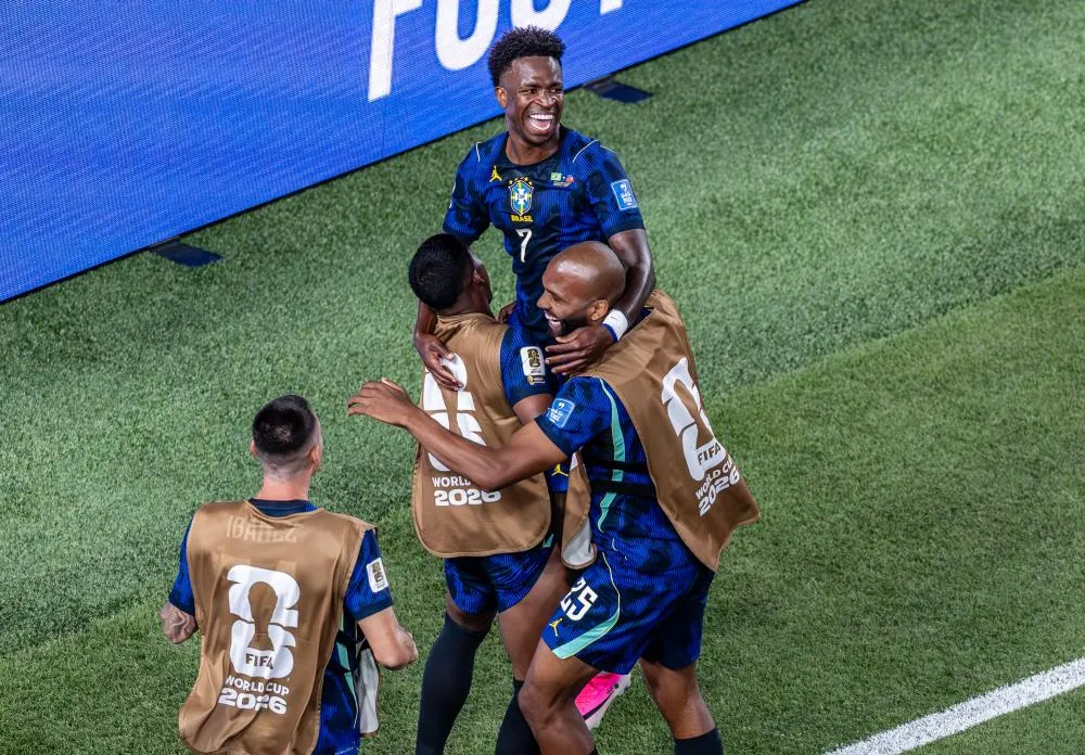Brasil vence Haiti por 3 a 0 e assume liderança do grupo C na Copa do Mundo