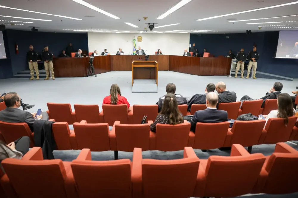 STF oficializa fim da aposentadoria compulsória como punição a juízes