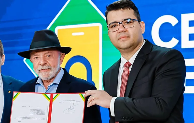 Lula compara Chico Lucas a Neymar ao lançar programa contra roubo de celulares