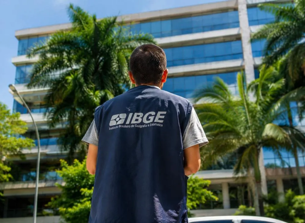 IBGE divulga edital com 42 vagas de trabalho em Teresina; salário de até R$ 5,2 mil