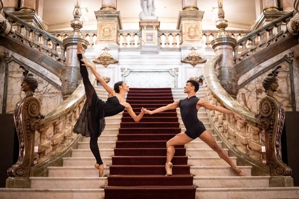 Do palco centenário ao sertão: artistas do Theatro Municipal do RJ levam sua arte à Serra da Capivara