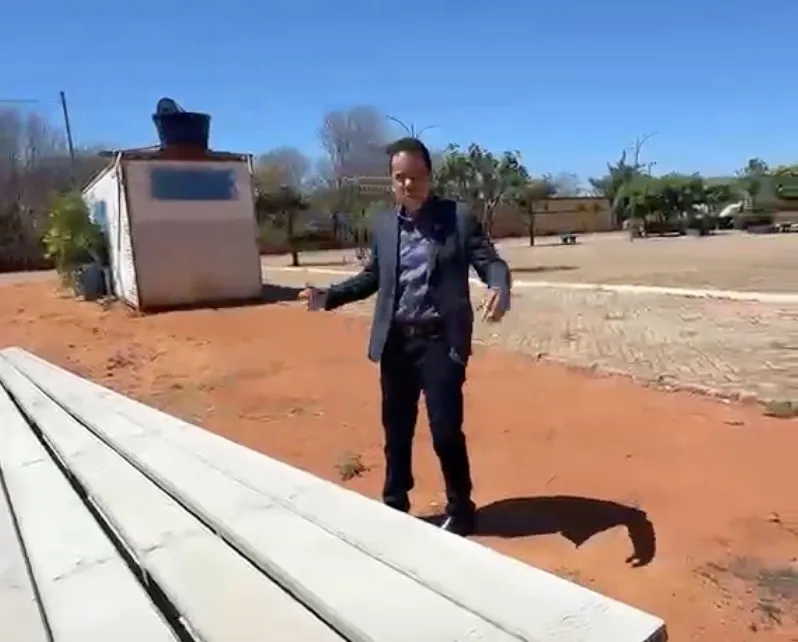 Prefeito de Coronel José Dias, Dr. Victor Carvalho, anuncia modernização da rede elétrica do povoado Sítio do Mocó