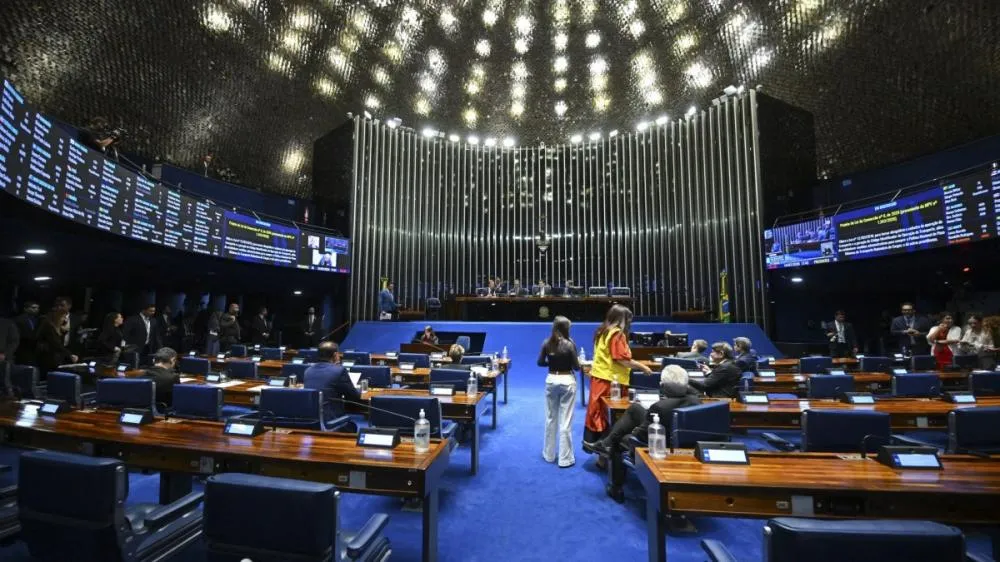 Senado aprova punição para quem divulgar imagens de vítimas de crimes ou acidentes