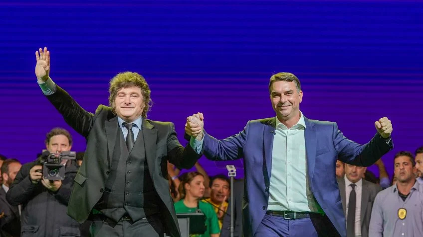 Governo Lula chama embaixador na Argentina após falas de Milei