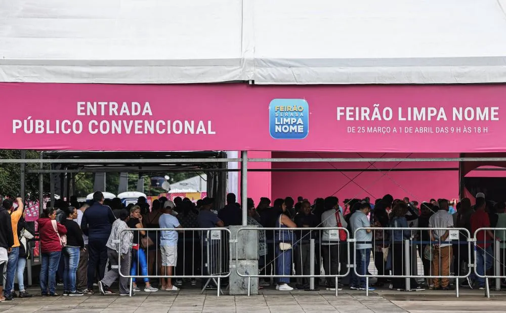 Bancos veem piora do crédito e sinalizam aperto nos empréstimos diante da alta dos calotes