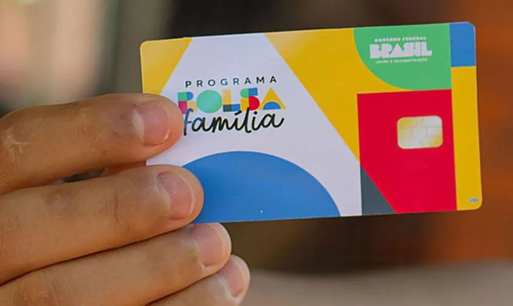 Bolsa Família de agosto começa a ser pago nesta terça-feira (18)