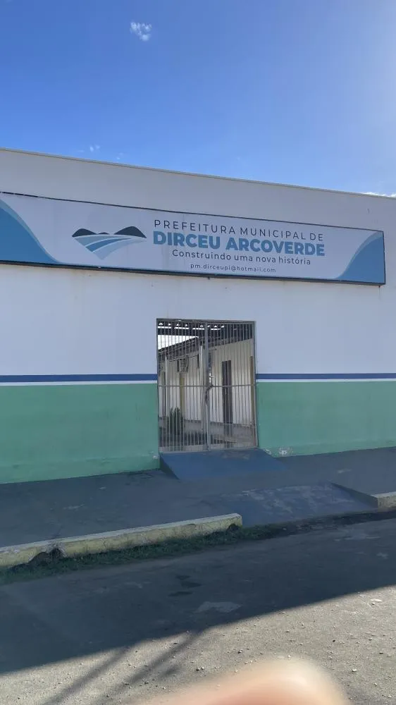 MPPI investiga contrato de R$ 1,29 milhão entre Prefeitura de Dirceu Arcoverde e empresa