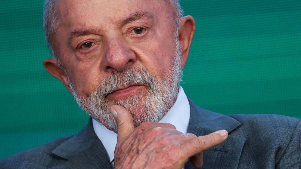 Lula aumenta Bolsa Família; piso chega a R$ 691 a 17 dias do primeiro turno