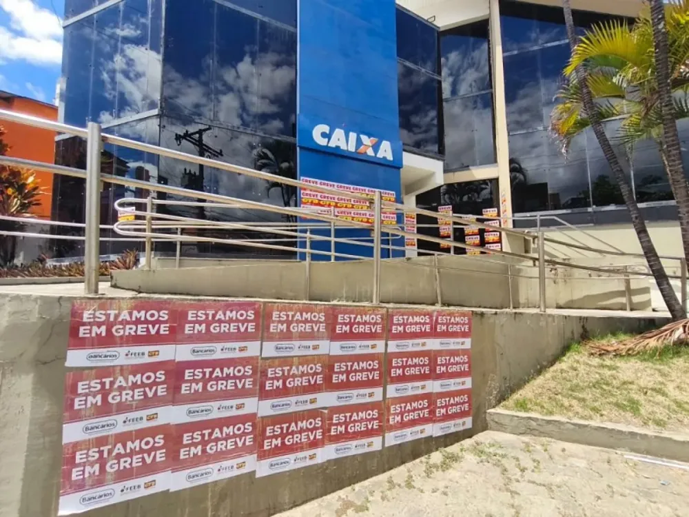 Bancários da Caixa rejeitam proposta, e greve continua