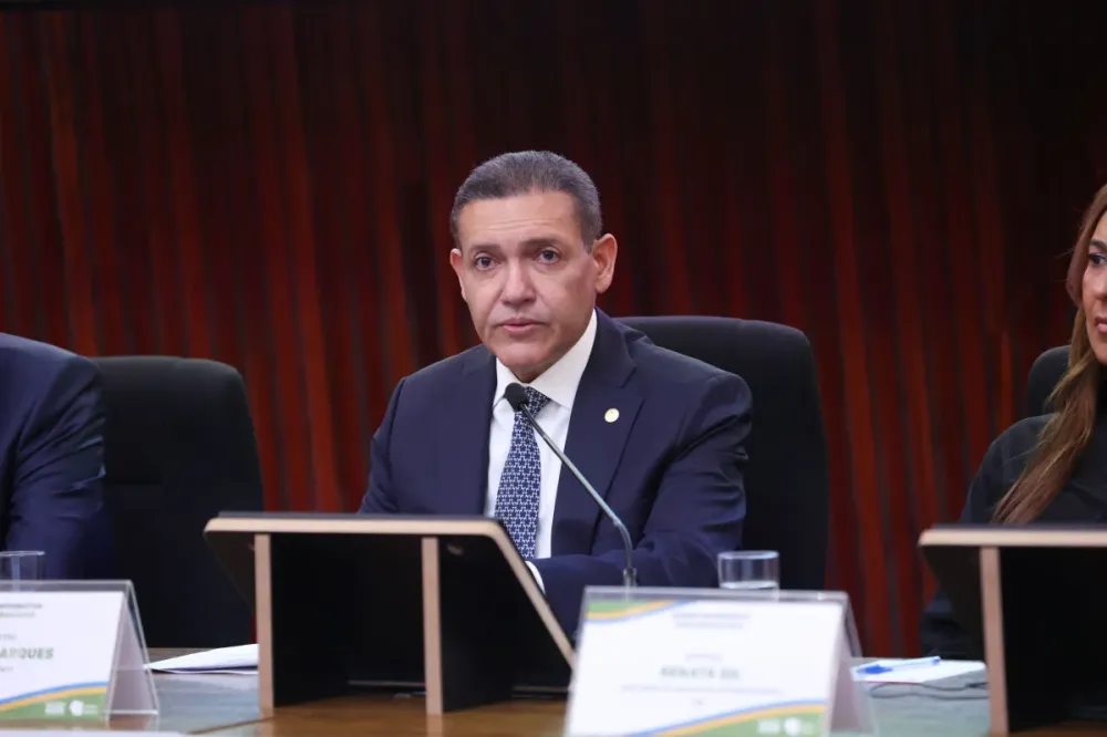 Kassio deve levar a Fachin críticas a “TSE paralelo” de Gilmar e Dino