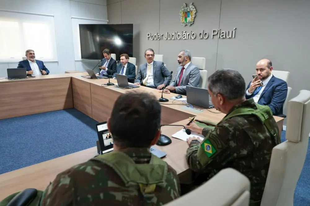 TRE reúne forças de segurança e Exército apresenta plano para eleições no Piauí