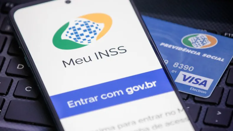 INSS tem 13 milhões de aposentados com prova de vida pendente