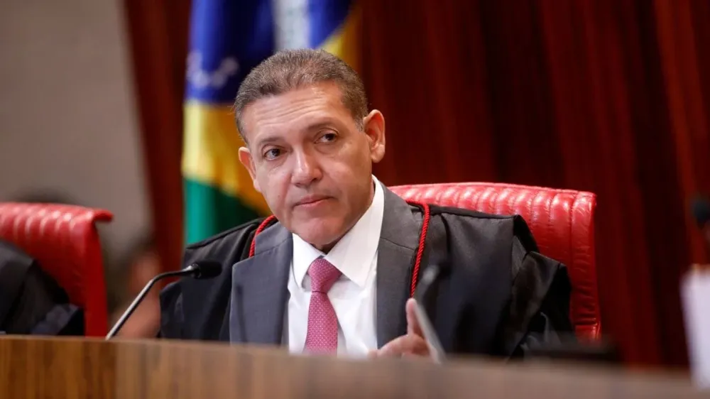 Nunes Marques avalia julgar soltura de Bolsonaro após 2º turno das eleições