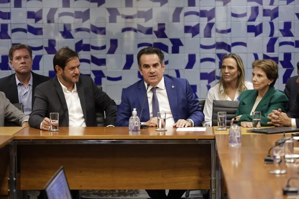 Federação União Progressista anuncia apoio a Flávio Bolsonaro no segundo turno
