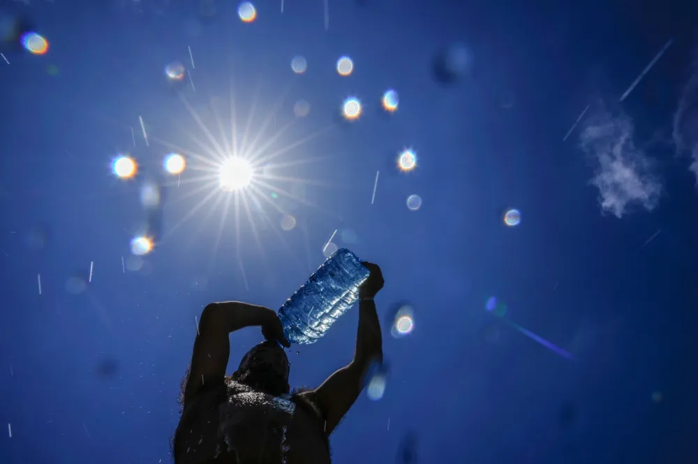 Com pico de 43,3 °C nesta sexta, Teresina tem quase 10h por dia de calor intenso