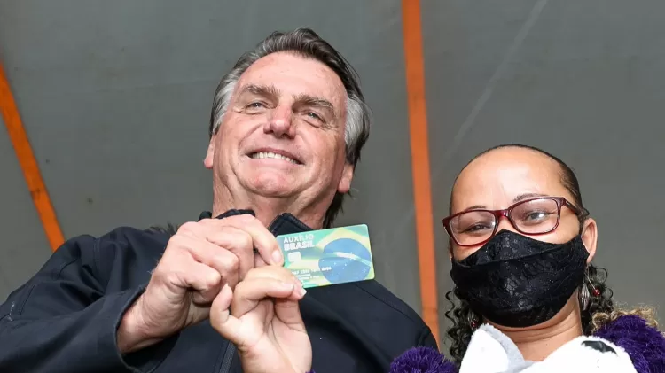 Bolsa Família tem 6,3 milhões de pessoas a menos que na eleição de 2022