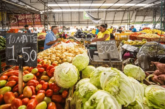 Prévia da inflação sobe 0,32% em outubro