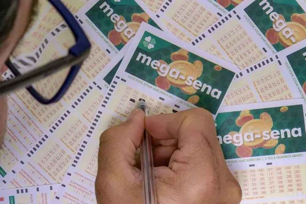 Mega-Sena 3076 acumula e premiação pode chegar a R$ 320 milhões nesta quarta (28)