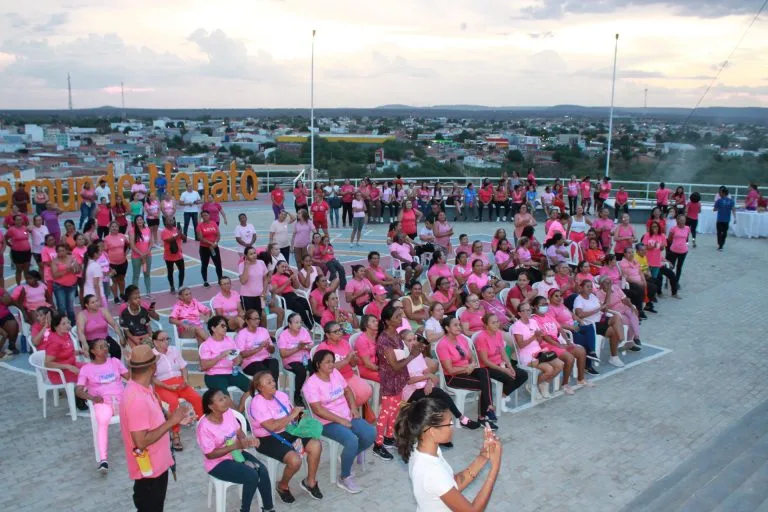 Prefeitura de São Raimundo Nonato promove mobilização do Outubro Rosa no Alto do Cruzeiro